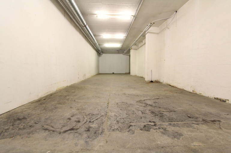 Halle / Lager / Produktion - 1200, Wien - Großes Lager im 20. Bezirk!