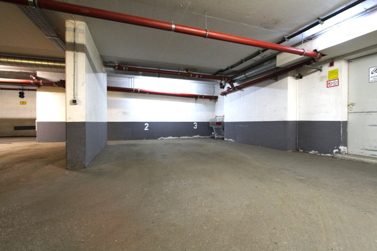 Immobilie - 1220, Wien - TIEFGARAGENSTELLPLATZ 1220 SCHÜTTAUSTRASSE 73
