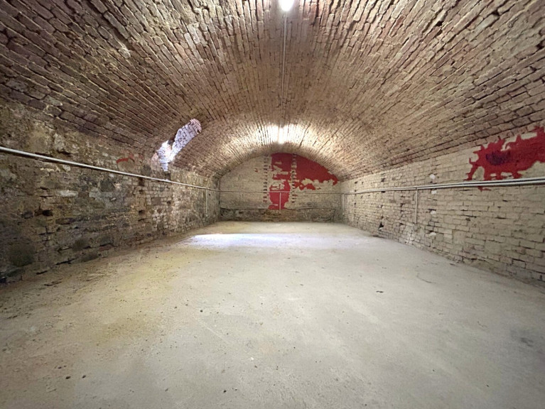 Halle / Lager / Produktion - 1090, Wien - GERÄUMIGES LAGER IM 9. BEZIRK!