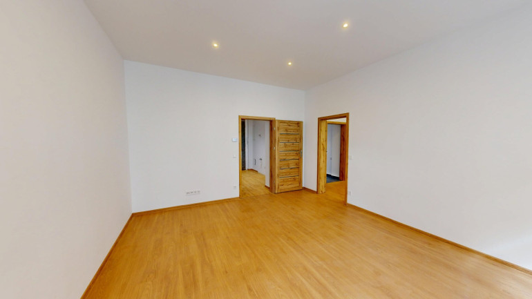 Wohnung - 1160, Wien - Sofort bezugsfertig - Stilvoller Altbau mit hohen Decken Nähe Kongressbad