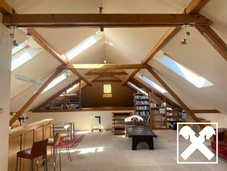 Haus - 2700, Wiener Neustadt - Träumst du vom Yogastudio im eigenen Haus? Hier ist es- mitten in Wr. Neustadt!