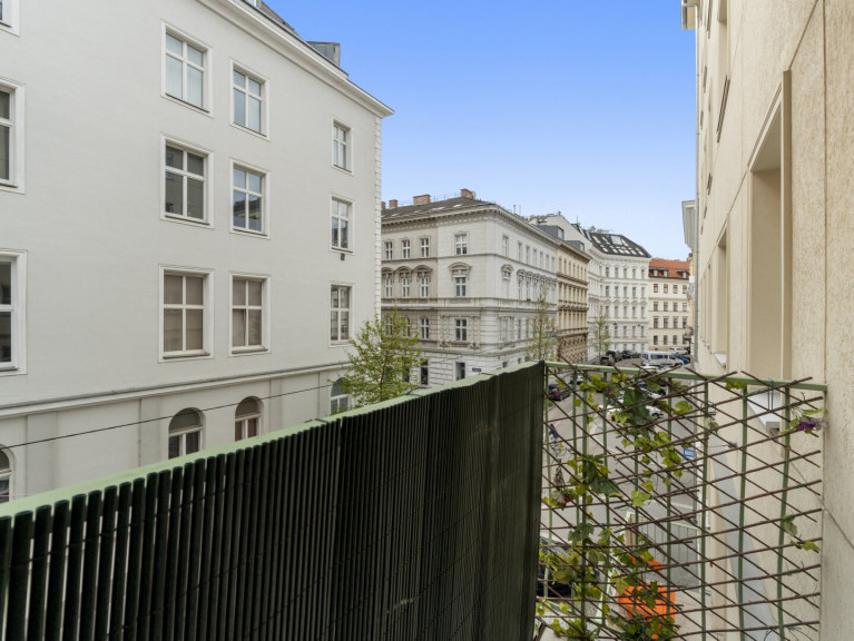 Wohnung - 1030, Wien - 3-Zimmer-Wohnung in fantastischer Lage nahe unteres Belvedere / Schwarzenbergplatz mit Freifläche zu verkaufen!