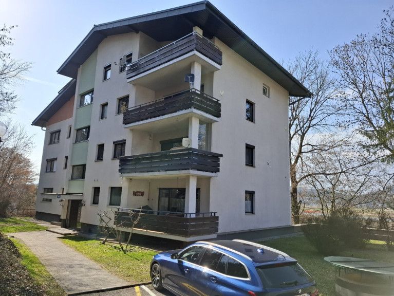 Wohnung - 9063, Maria Saal - Gemütliche, 84m² große 3-Zimmer-Wohnung mit Balkon und Tiefgarage in Maria Saal!