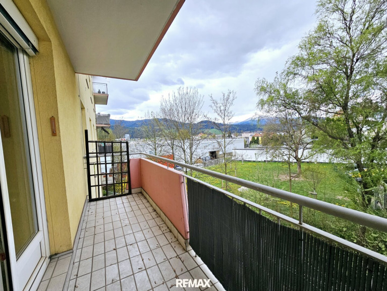 Wohnung - 8720, Knittelfeld - Eigentumswohnung mit Balkon in Bahnhofnähe - Gestaltungspotenzial inklusive