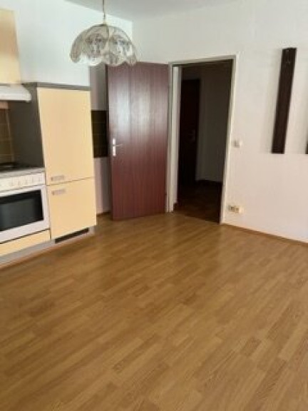 Wohnung - 8020, Graz - HIT! GÜNSTIG,FREUNDLICH, BEQUEME 1 ZIMMER WOHNUNG IM ZENTRUM !