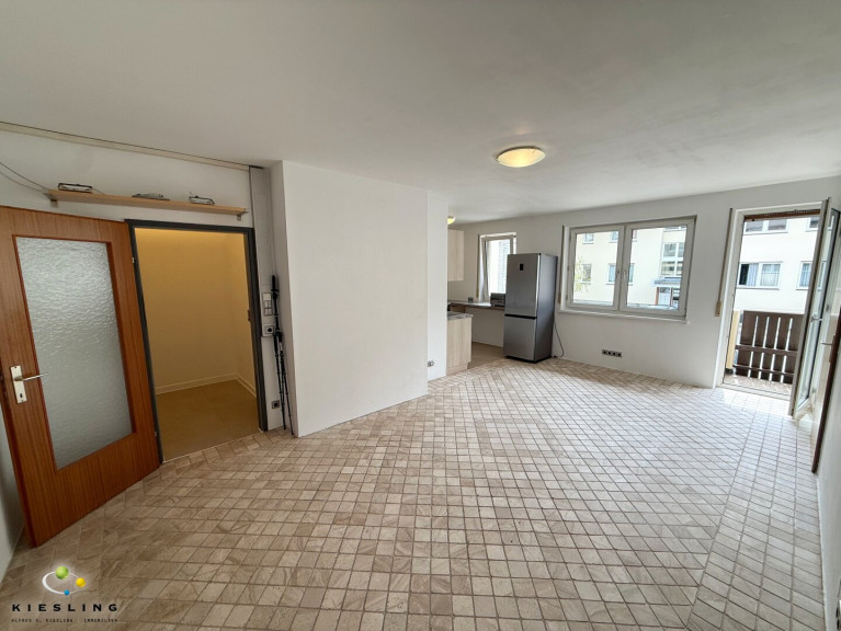 Wohnung - 2344, Maria Enzersdorf - Schöne 2-Zimmer-Wohnung mit Loggia und PKW-Stellplatz - Grünruhelage