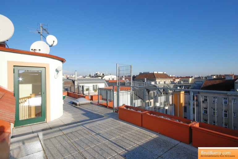 Wohnung - 1120, Wien - UNBEFRISTETE DACHTERRASSENWOHNUNG MIT FERNBLICK IN DER WOLFGANGGASSE