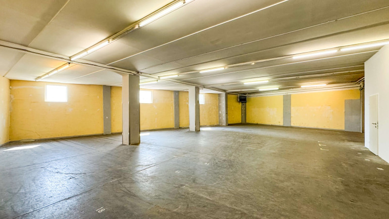 Halle / Lager / Produktion - 1110, Wien - Gewerbeeinheit mit Lager und Büro