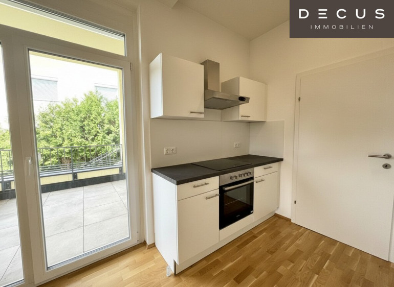 Wohnung - 8047, Graz - | CHARMANTE 2-ZIMMER WOHNUNG MIT GROSSZÜGIGER SW-TERRASSE | IN WUNDERSCHÖNER ALTBAU-VILLA | HELL & GEMÜTLICH | IDEAL FÜR STUDENTEN, SINGELS ODER PÄRCHEN | NÄHE MED-UNI | TOP LAGE