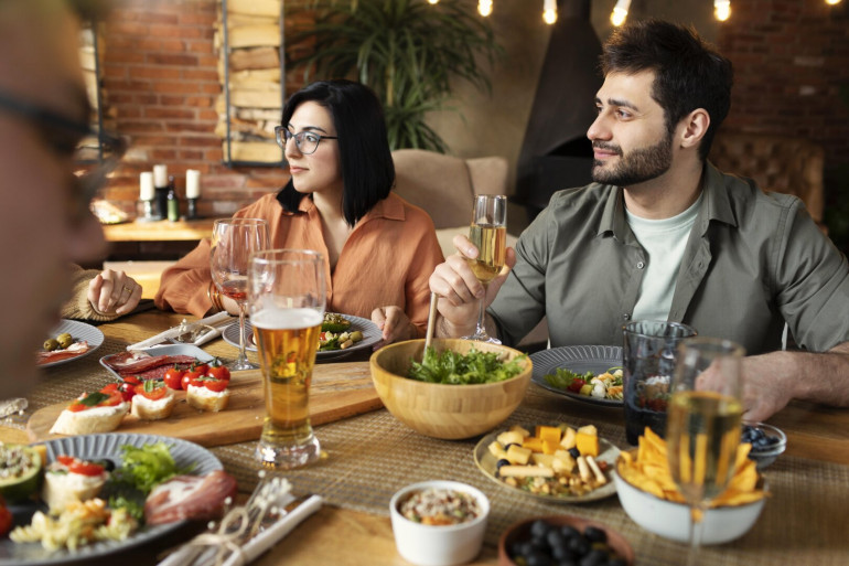 Gastgewerbe - 1080, Wien - TOP MODERNES UND HOCHWERTIGE RESTAURANT BAR MITTEN IM 8. BEZIRK   -  umständehalber günstig abzugeben