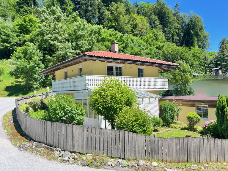 Haus - 6330, Kufstein - Einfamilienhaus in grüner Lage von Kufstein mit charmantem Gartenparadies