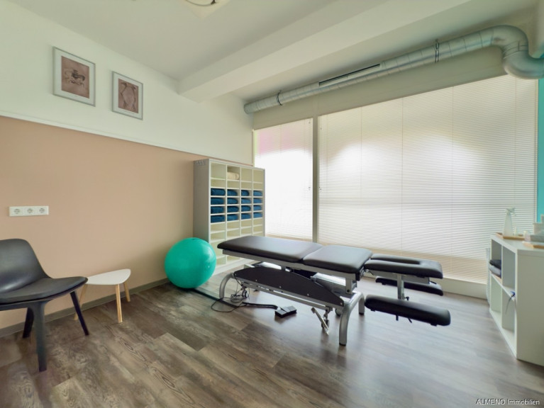 Büro / Praxis - 6330, Kufstein - Dein Start als Selbstständiger in Ergotherapie, Logopädie, Fusspflege, Massage kein Physiotherapeut