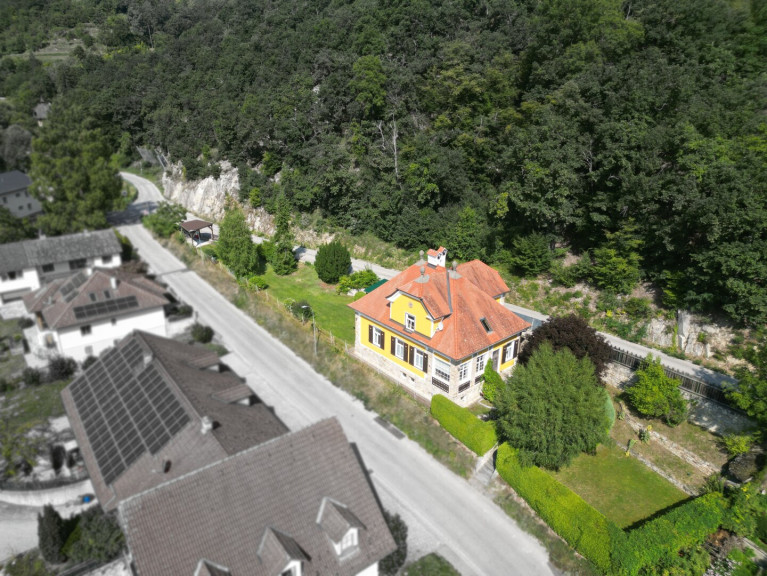 Haus - 3511, Steinaweg - "Jahrhundertwende-Villa" nahe Krems/Wachau mit Göttweigblick!