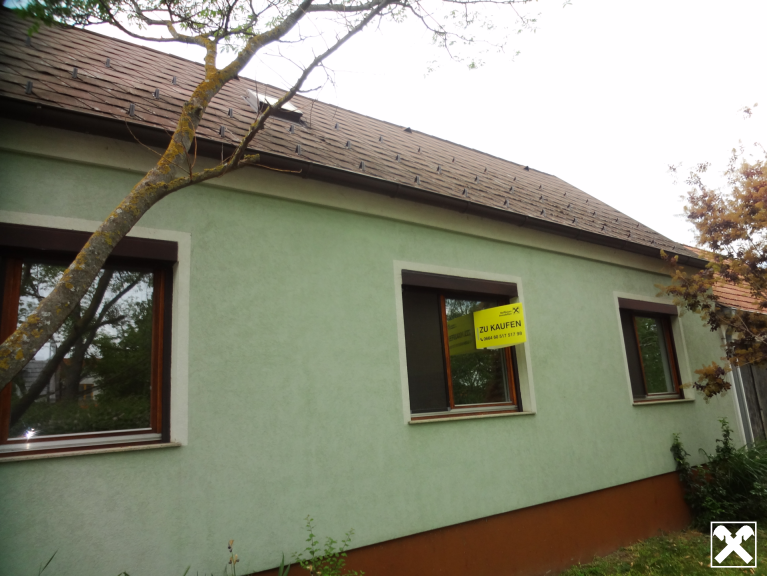 Haus - 7091, Breitenbrunn - Gepflegtes Einfamilienhaus mit Potential!