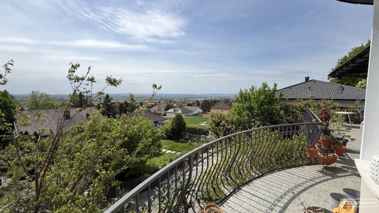 Haus - 7000, Eisenstadt - Wohnen über den Dächern von Eisenstadt – Villa mit spektakulärem Fernblick | ZELLMANN IMMOBILIEN