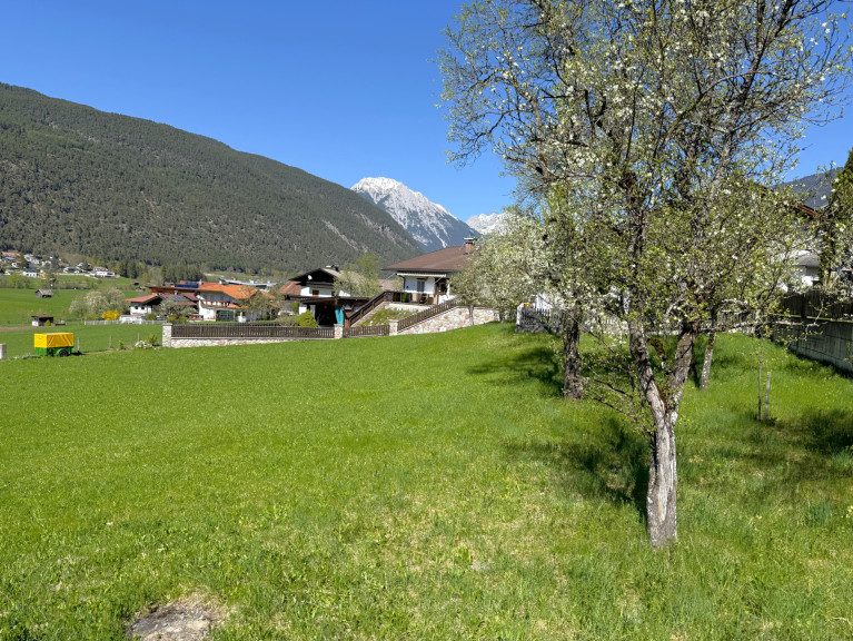 Grundstück - 6464, Tarrenz - Wohnen in angenehmer Ruhe – Baugrundstück in Tarrenz
