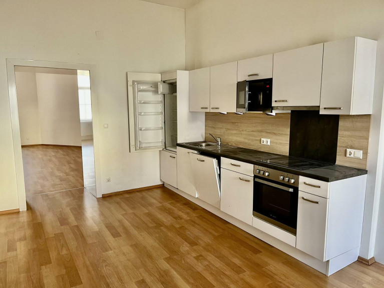 Wohnung - 8020, Graz - ab 1.7.2026 - großzügige 3 Raum-Wohnung mit Bad/WC