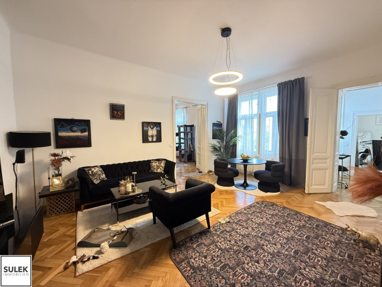 Wohnung - 1070, Wien - Charmante 2,5 Zimmer Altbauwohnung direkt an der Mariahilferstraße: ab JUNI verfügbar!