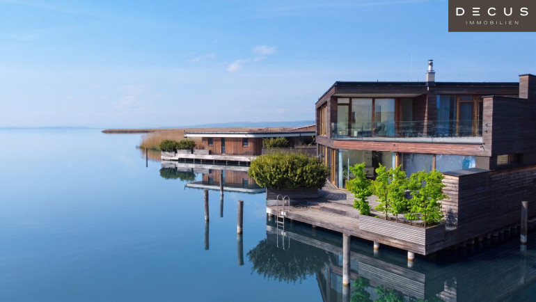 Haus - 7100, Neusiedl am See - SEEVILLA IN ERSTER REIHE MIT WEITBLICK UND INFINITY-POOL
