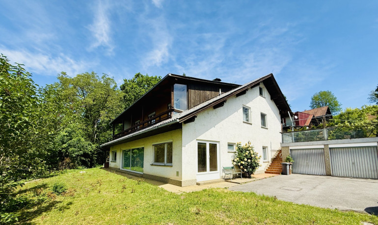 Haus - 8042, Graz - Großzügiges Haus in Grazer Toplage, Potenzial inklusive!