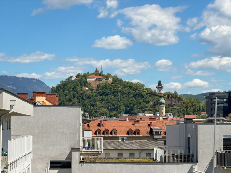 Wohnung - 8020, Graz - Klimatisierte Penthouse-Wohnung mit Schlossbergblick und großer Terrasse
