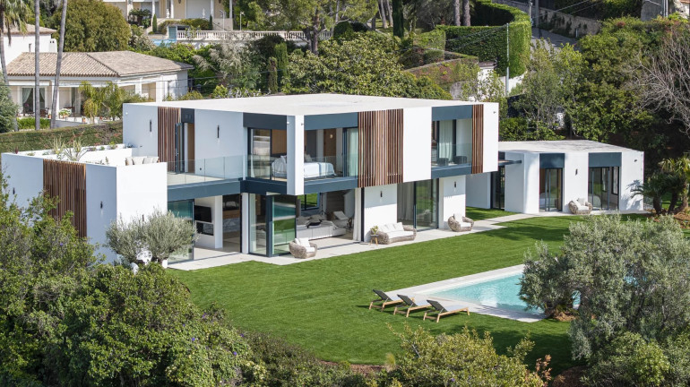 Wohnung - 06160, Antibes - The cinematic one-liner Where the Riviera Begins · An Exceptional New Villa, Cap d'Antibes