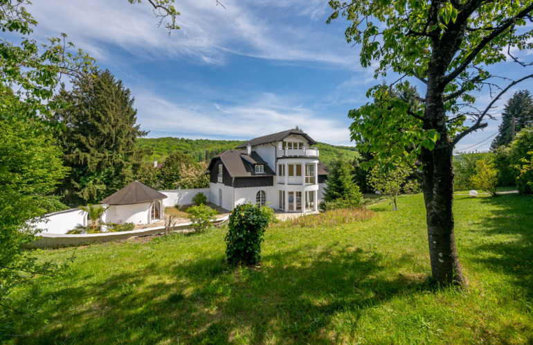Haus - 3001, Mauerbach / Steinbach - Prachtvolles Anwesen vor den Toren Wiens