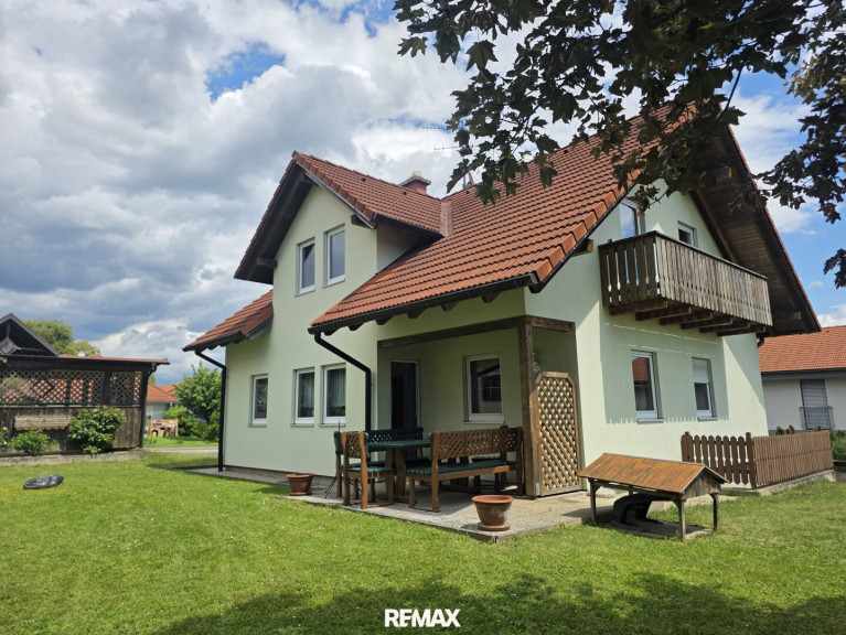 Haus - 8092, Mettersdorf am Saßbach - Wohnhaus im Zentrum von Mettersdorf, sonnige Lage!