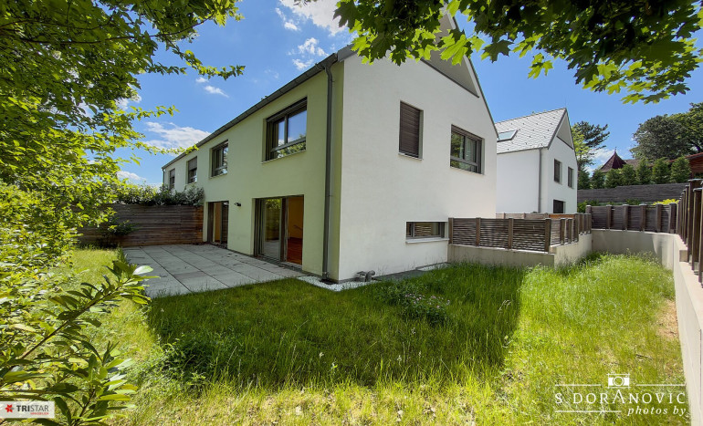 Haus - 2372, Gießhübl - Zum Verkauf: Exklusive Doppelhaushälfte mit Aufzug, Keller, Garten & Terrassen in 2372 Gießhübl – Neubau 2022, sofort bezugsfertig!