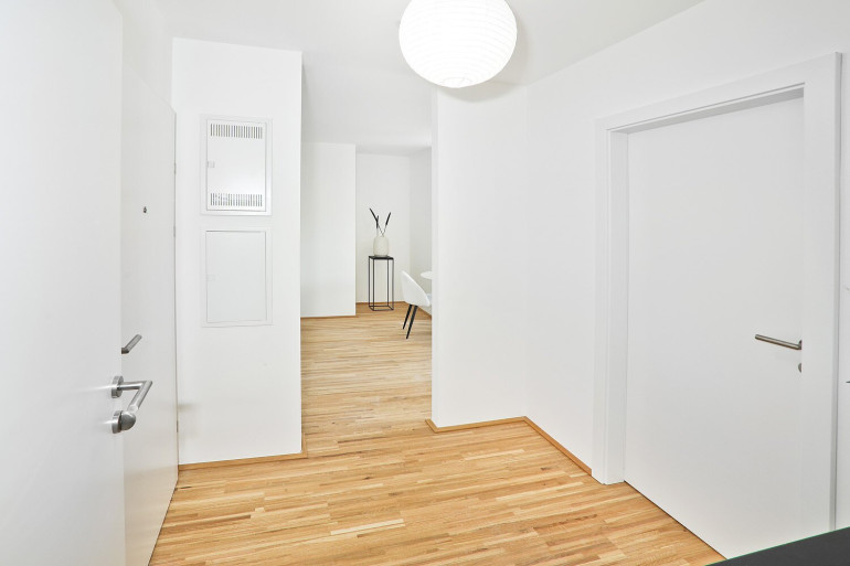 Wohnung - 1210, Wien - AB 15.06.: HOCH HINAUS | 2-Zimmer mit Balkon im 11. Stock | FLO7 | Besichtigung am 02.06.26 (Anmeldung notwendig)