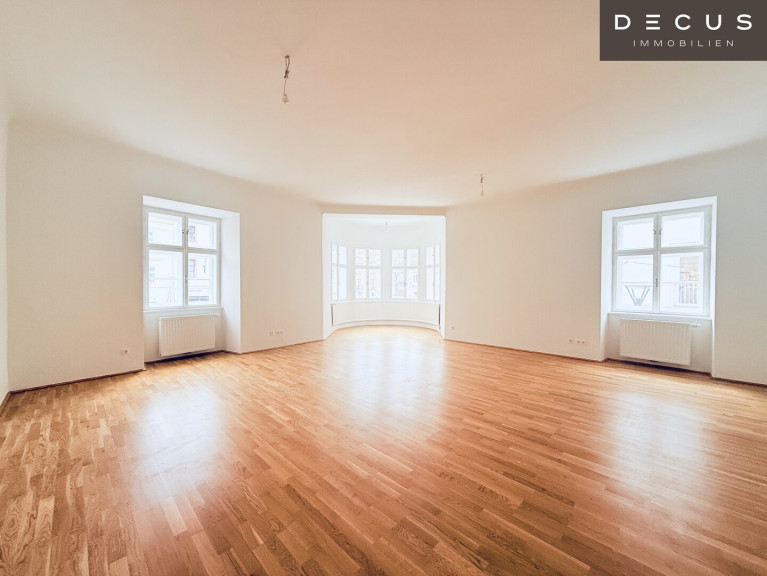 Büro / Praxis - 2700, Wiener Neustadt - PRESTIGE PRAXIS/ BÜRO | FRISCH RENOVIERT | DIREKT AM HAUPTPLATZ
