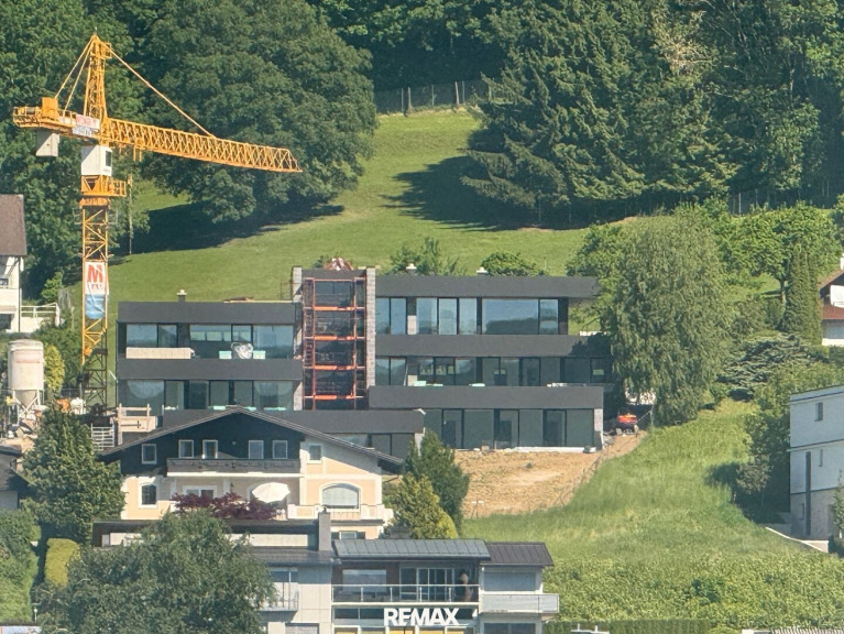Wohnung - 4810, Gmunden - Bright Side - exklusive & außergewöhnliche Eigentumswohnung in Gmunden am Sonnenhang - Wohnen für Anspruchsvolle Top 2