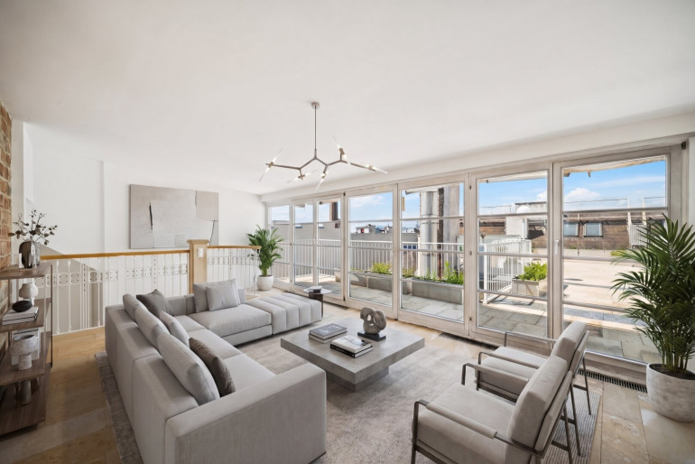 Wohnung - 1070, Wien - Maisonette-Wohnung mit viel Potenzial und traumhafter Dachterrasse
