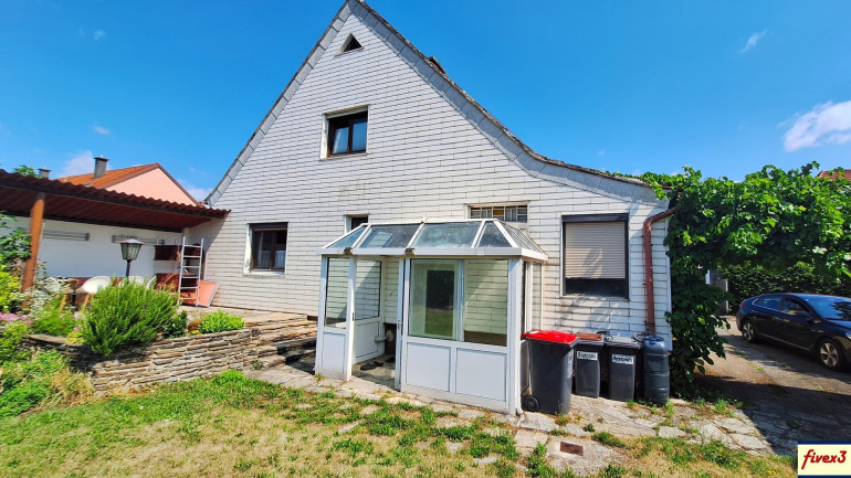 Haus - 3133, Gemeinlebarn - Über 2.500m² Bauland-Kerngebiet mit Einfamilienhaus und Garten mit Altbaumbestand in Gemeinlebarn, Gemeinde Traismauer, zu kaufen
