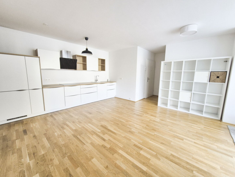 Wohnung - 1120, Wien - Sonnige Stadtwohnung mit Balkon und moderner Wohnküche - Sofortbezug