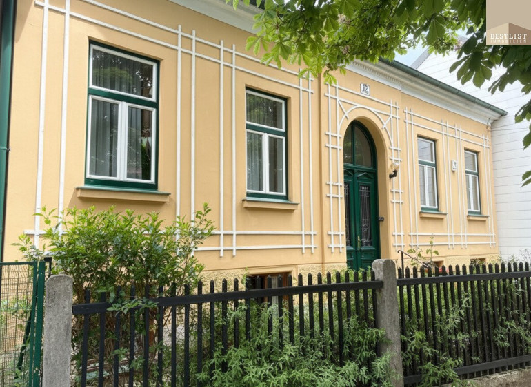 Haus - 2500, Baden - Charmantes Stadthaus in Baden – ruhige Lage mit großem Garten & Entwicklungspotenzial