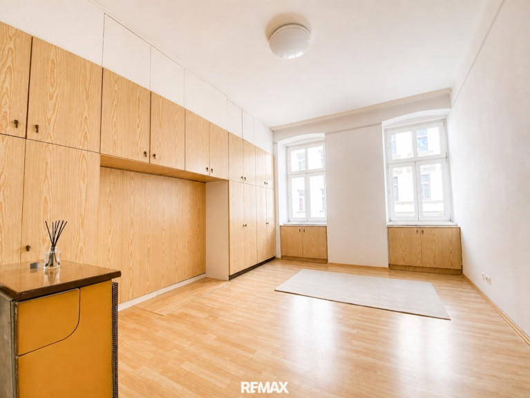 Wohnung - 1150, Wien - 1-Zimmer-Altbauwohnung in Ruhelage nahe U3 Johnstraße