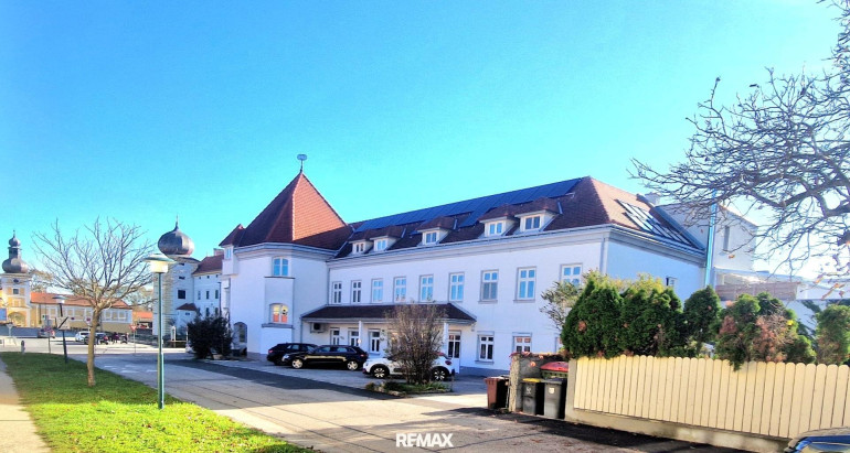 Haus - 2542, Kottingbrunn - Maisonettwohnung in historischen Mauern