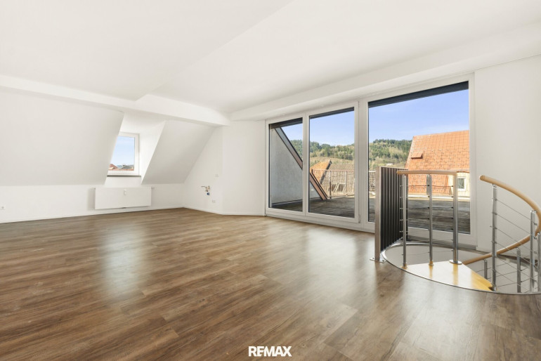 Wohnung - 9433, St. Andrä - Stilvolle Maisonette-Mietwohnung mit einzigartigem Flair und sonniger Dachterrasse im Zentrum von St. Andrä