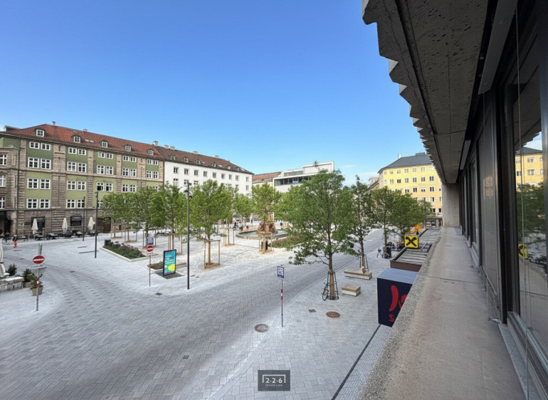 Wohnung - 6020, Innsbruck - 226 Immobilien: Seltene Gelegenheit - GARCONNIERE am BOZNER PLATZ Innsbruck zum Kauf