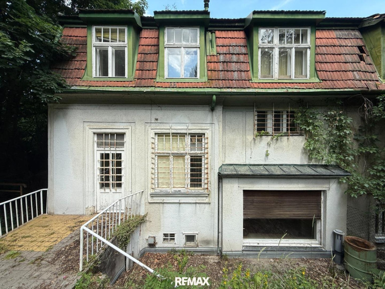Haus - 1170, Wien - Einfamilienhaus zum Sanieren – Altbaujuwel in Dornbach