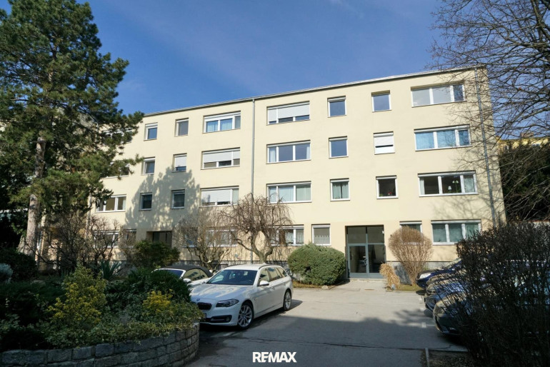 Wohnung - 2500, Baden - NEUER PREIS! Helle 3-Zimmerwohnung in ruhiger Hoflage im Herzen von Baden!
