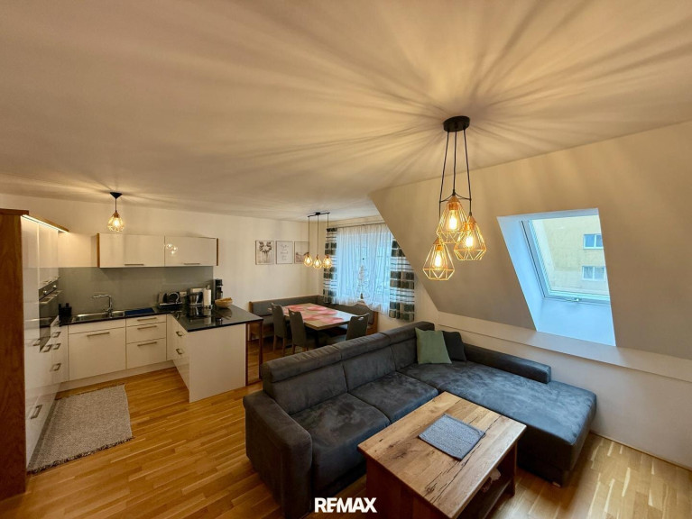 Wohnung - 4030, Linz - PENTHOUSE-MAISONETTE MIT 2 DACHTERRASSEN & TIEFGARAGE IN BELIEBTER LINZER LAGE