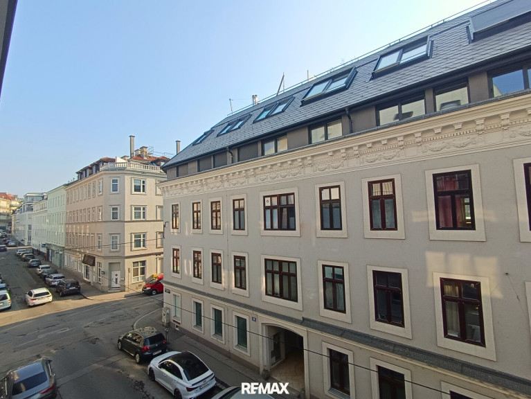 Wohnung - 1170, Wien - Helle 4-Zimmer-Wohnung mit Balkon in 1170 Wien