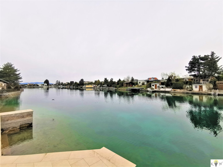 Haus - 2483, Weigelsdorf - Einzigartige Rarität!!! Wohnen am Badesee mit bester Trinkwasserqualität in absoluter Ruhelage