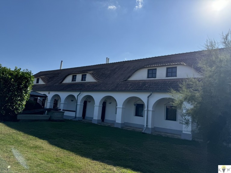 Haus - 9665, Vámoscsalád - Einzigartiges repräsentatives Wohnhaus mit großer Bau- und landwirtschaftlicher Fläche