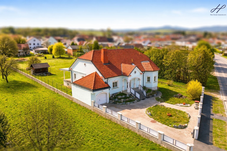 Haus - 7343, Neutal - Stilvolles Einfamilienhaus mit weitläufigem Grundstück in ruhiger Lage