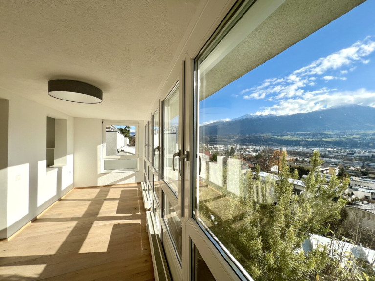 Wohnung - 6020, Arzl - Rarität in Arzl: Hochwertige Wohnung mit beeindruckendem Weitblick über Innsbruck
