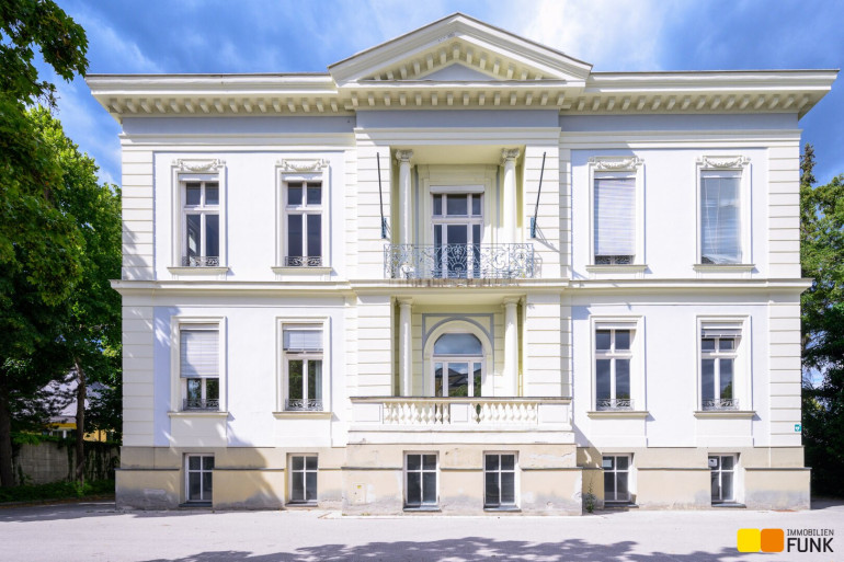 Haus - 2500, Baden - Bestandsfreie Villa