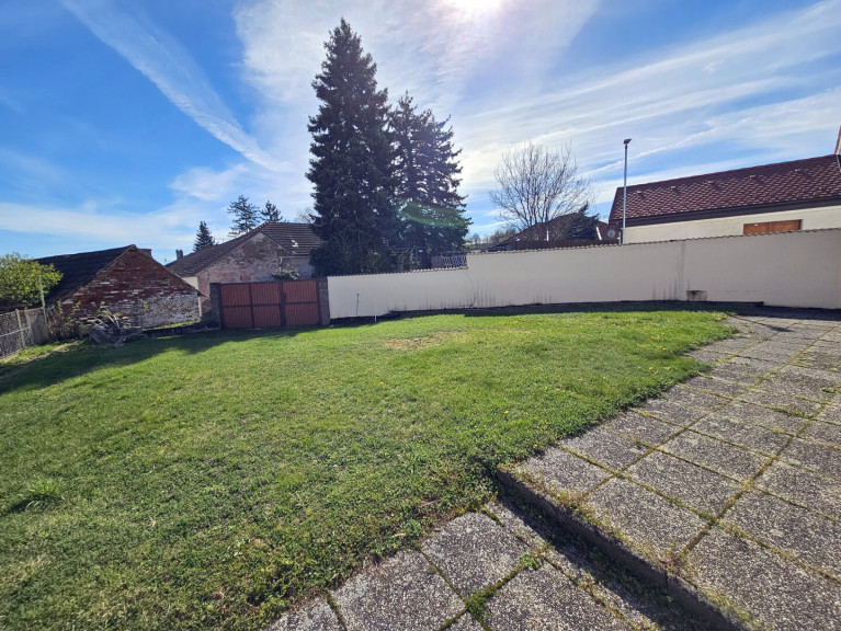 Haus - 2152, Gnadendorf - Rarität - Traumhaftes Einfamilienhaus im Weinviertel mit Nebengebäude und inkludiertem, originalem Weinkeller!